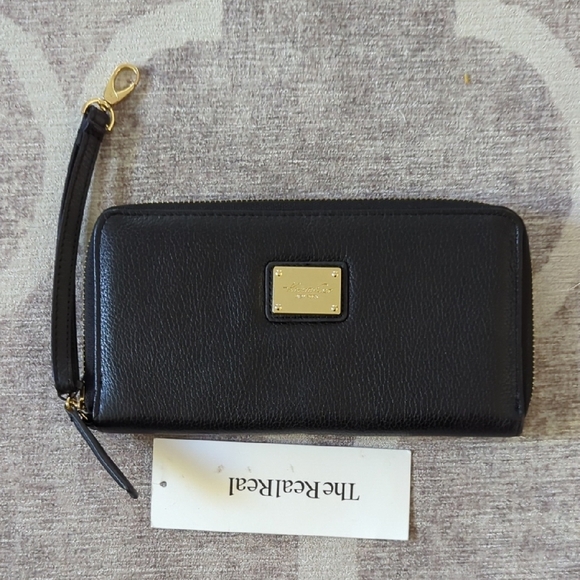 Black Leather Wallet - Picture 1 of 4